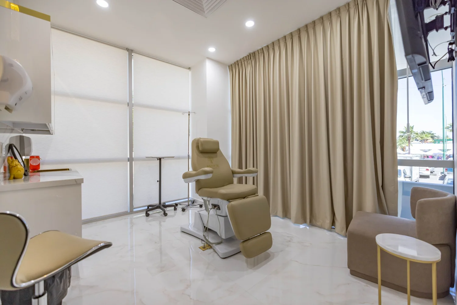 Inside the Renue Medical Centre